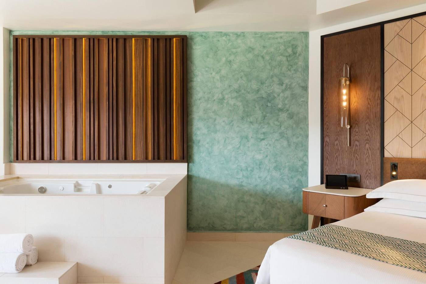 Hilton-Playa-del-Carmen-All-inclusive--The-Royal--Room-110