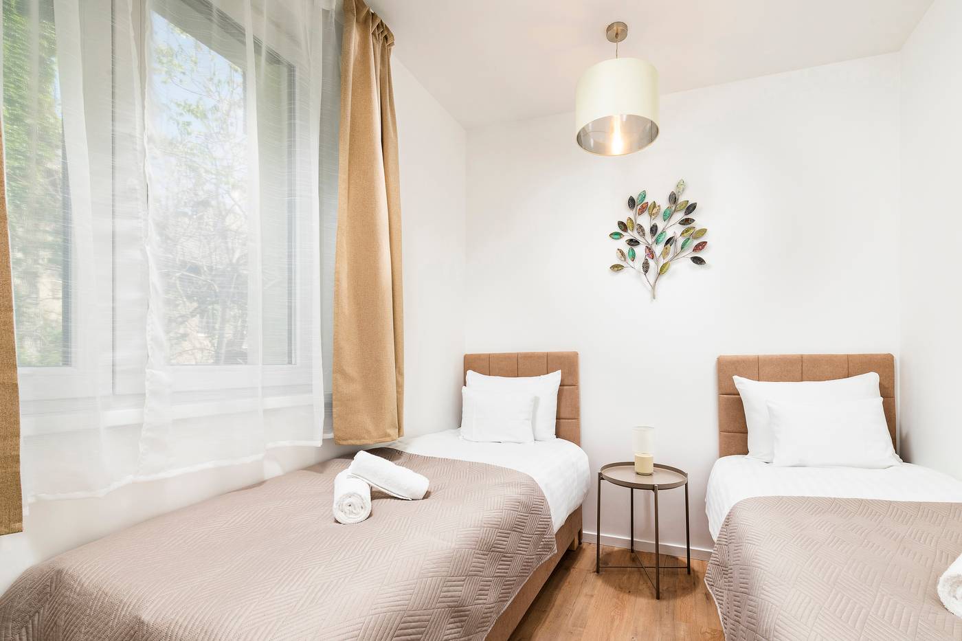 Bo18-Superior-Hotel-Room-38