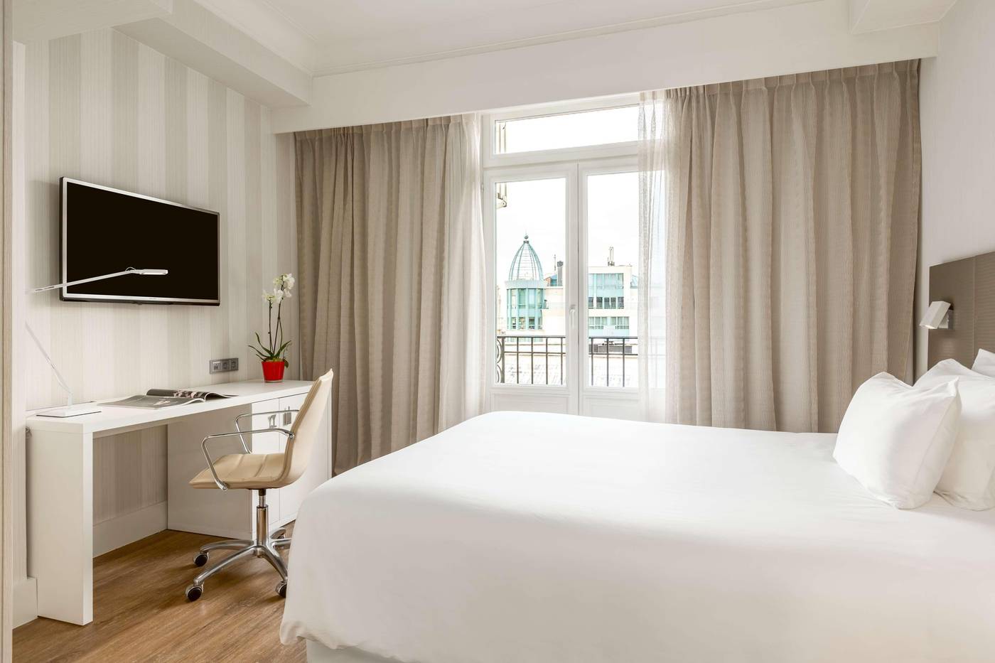 NH-Collection-Brussels-Centre-Room-19