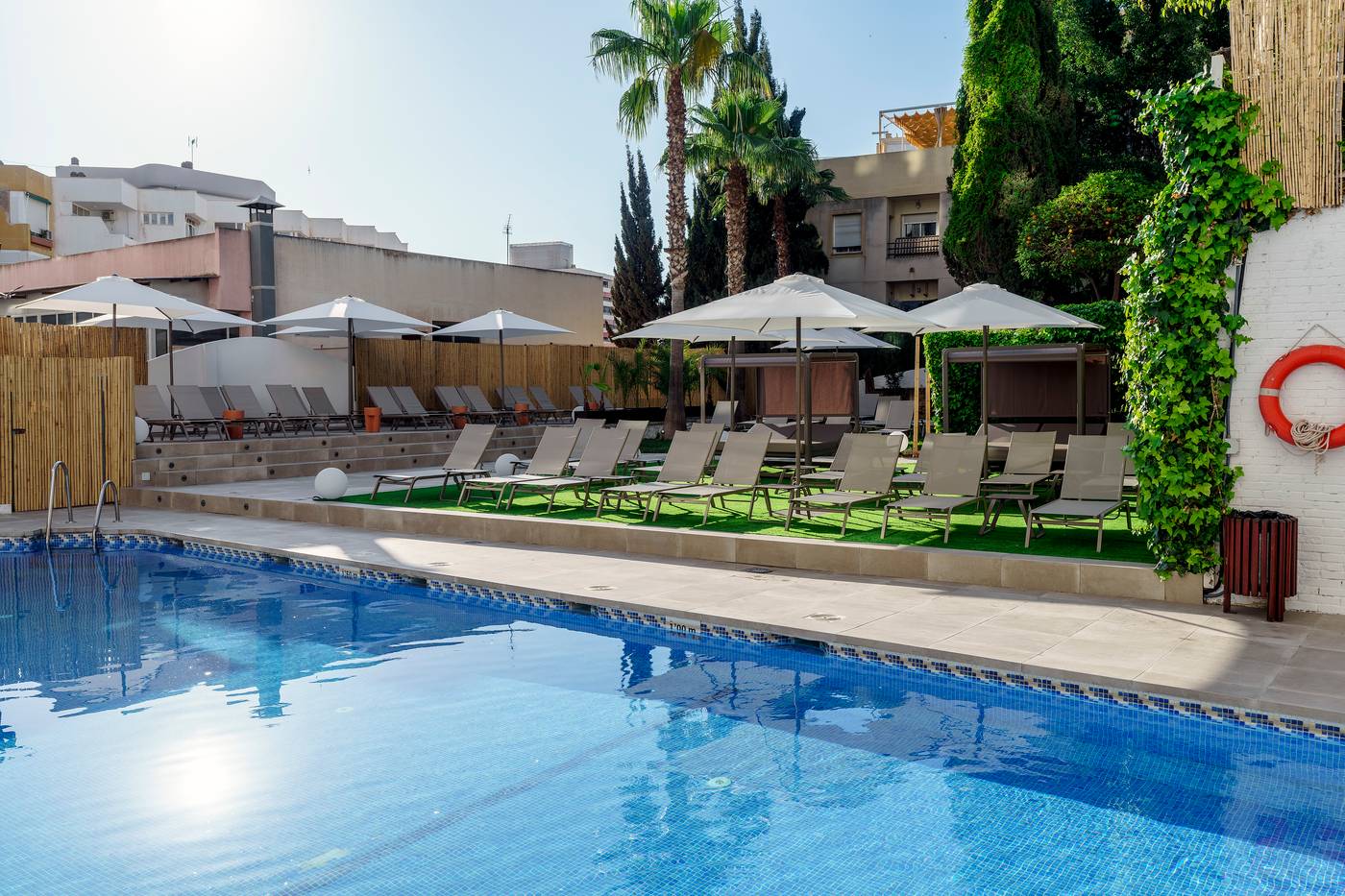 AluaSoul-Costa-Malaga-adults-reccommended-Pool-9