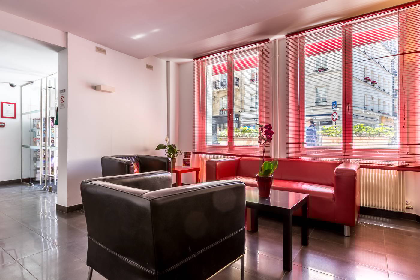 The-Originals-City--Hotel-Lecourbe--Paris-Lobby-2