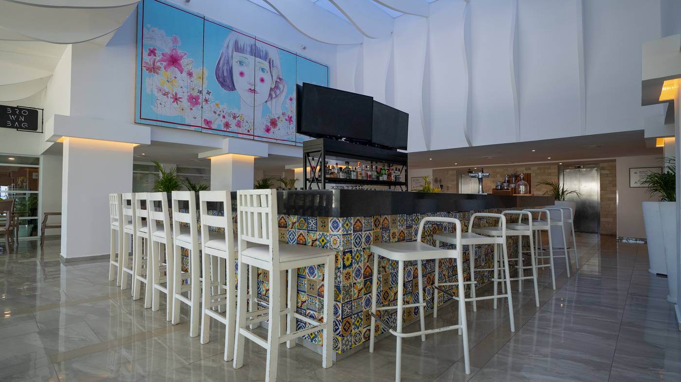 Oleo-Cancun-Playa-Bar-35