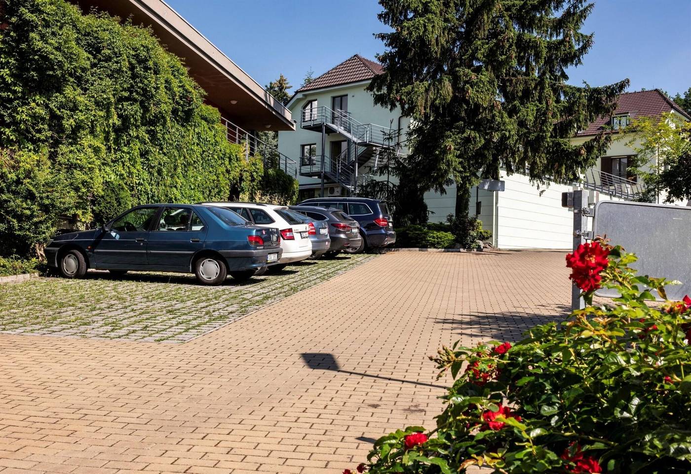 Hotel-Pavilon-General-view-59