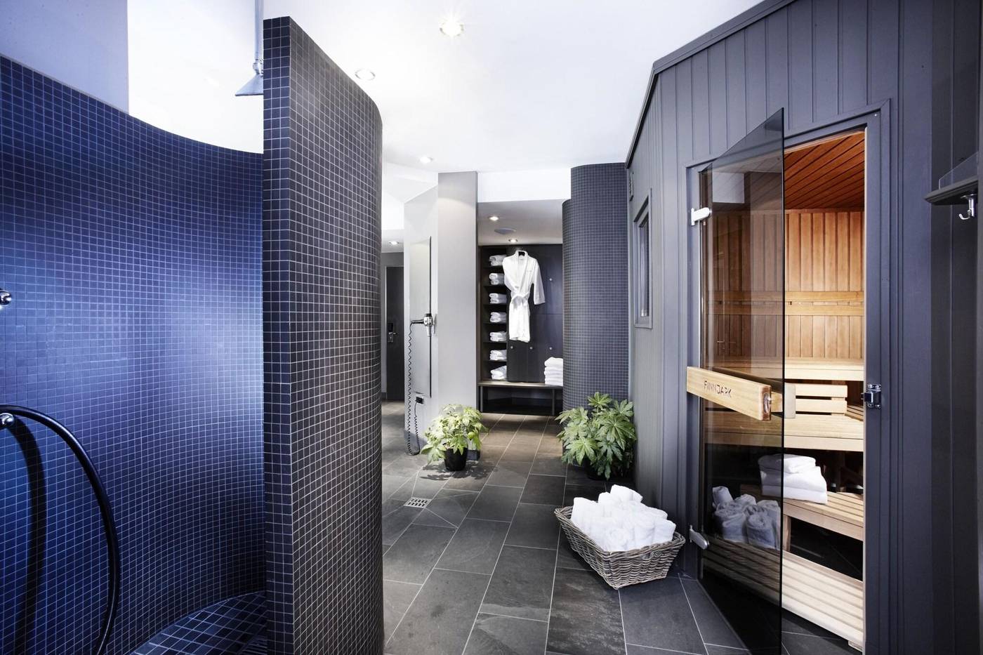 Newberlin-Sports-and-Entertainment-24