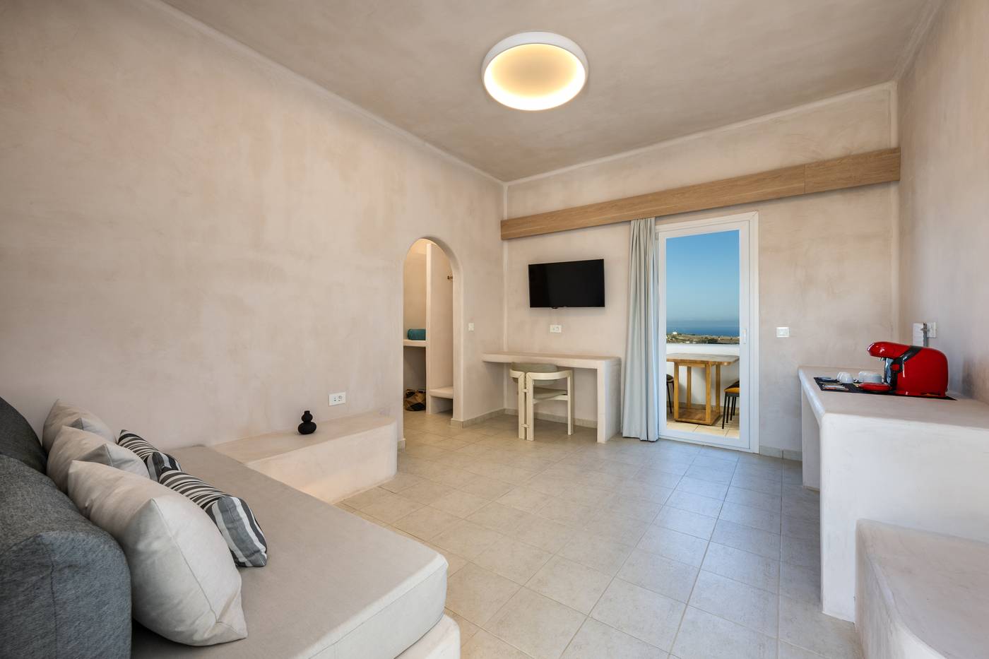 Aelia-Luxury-Suites-Room-31