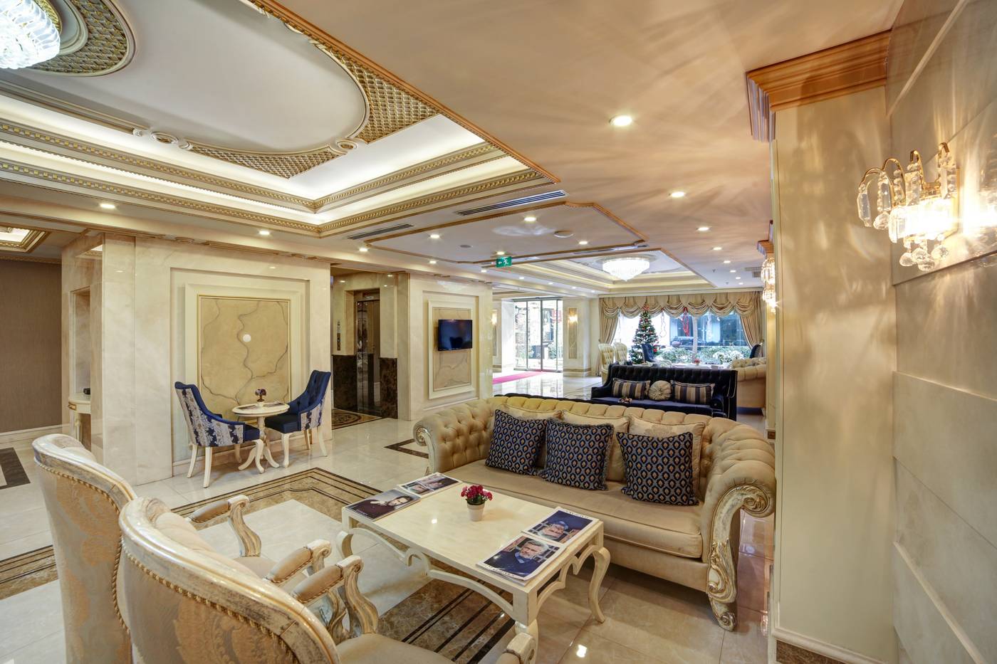 Halifaks-Hotel-Bar-14