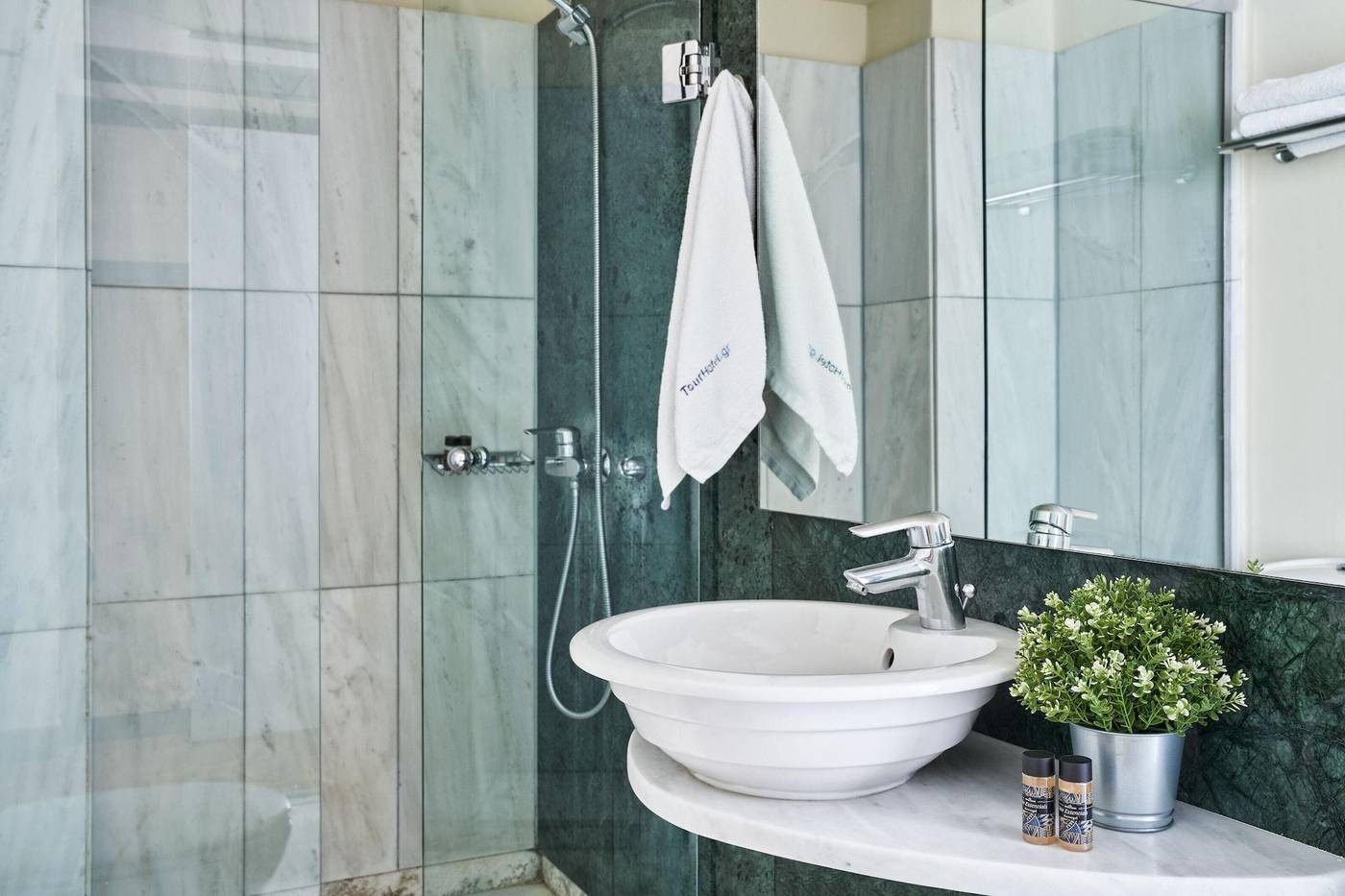 Arion-Athens-Room-31