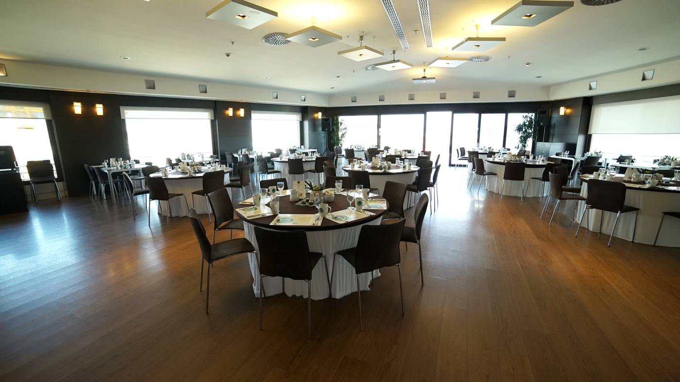 Point-Hotel-Taksim-Restaurant-55