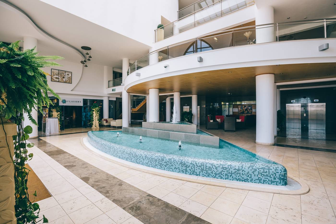 Grand-Muthu-Forte-do-Vale-Lobby-56