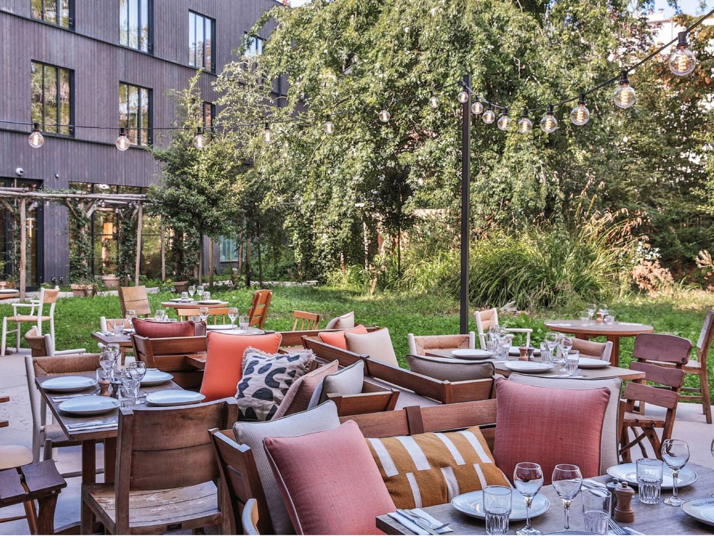 Mob House-France-Paris-General view-6