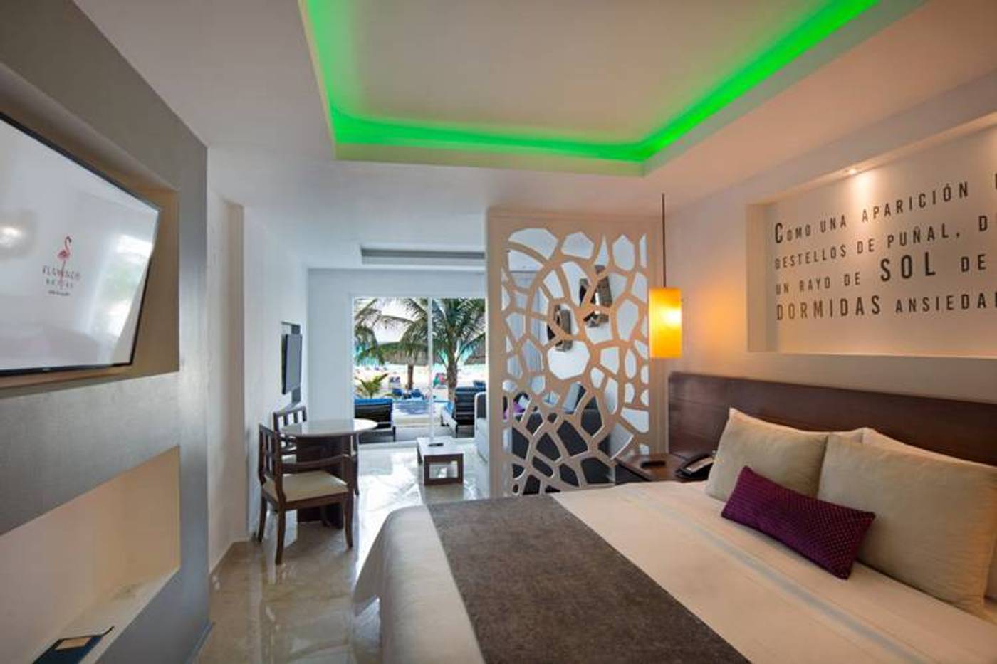 Flamingo Cancun Resort
