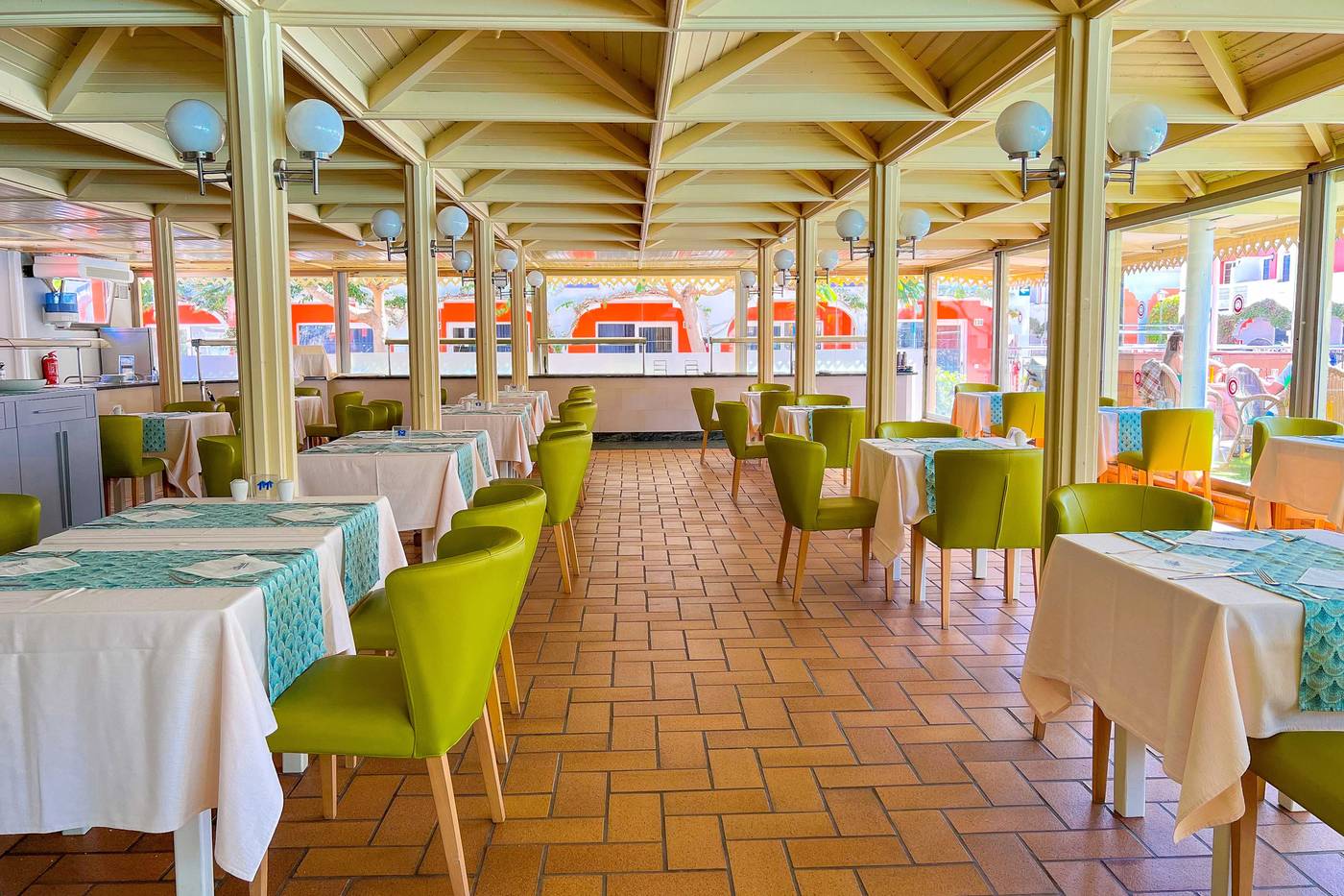 Cordial-Sandy-Golf-Restaurant-26