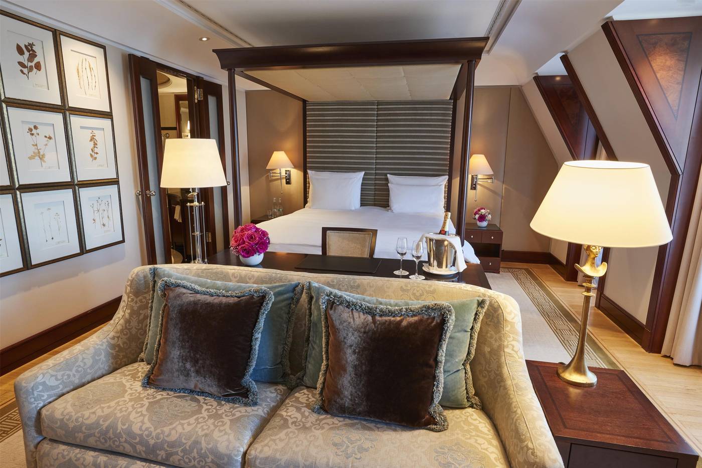 Adlon-Kempinski-Berlin-Room-35