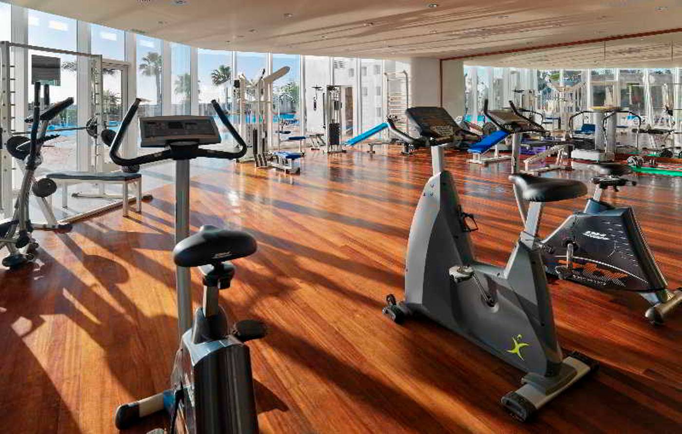 H10-Timanfaya-Palace-Sports-and-Entertainment-39