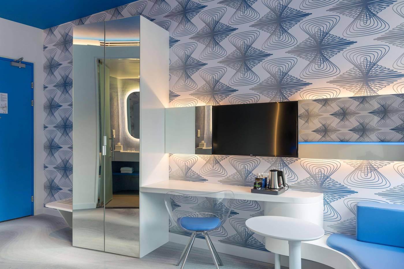 Park-Inn-By-Radisson-Amsterdam-City-West-Room-12