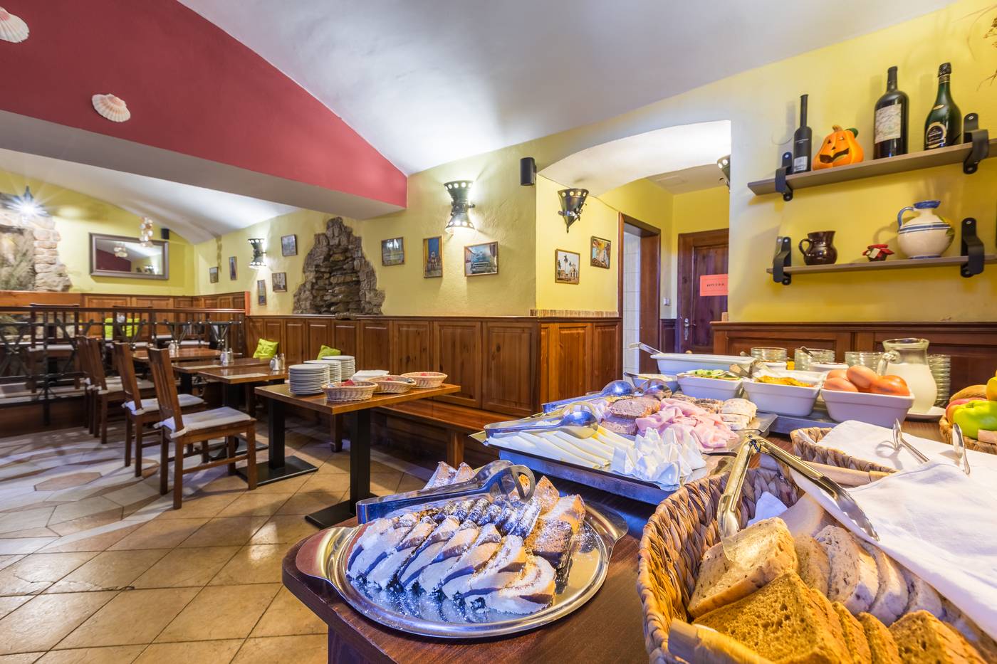 Hotel-Klarinn-Restaurant-7