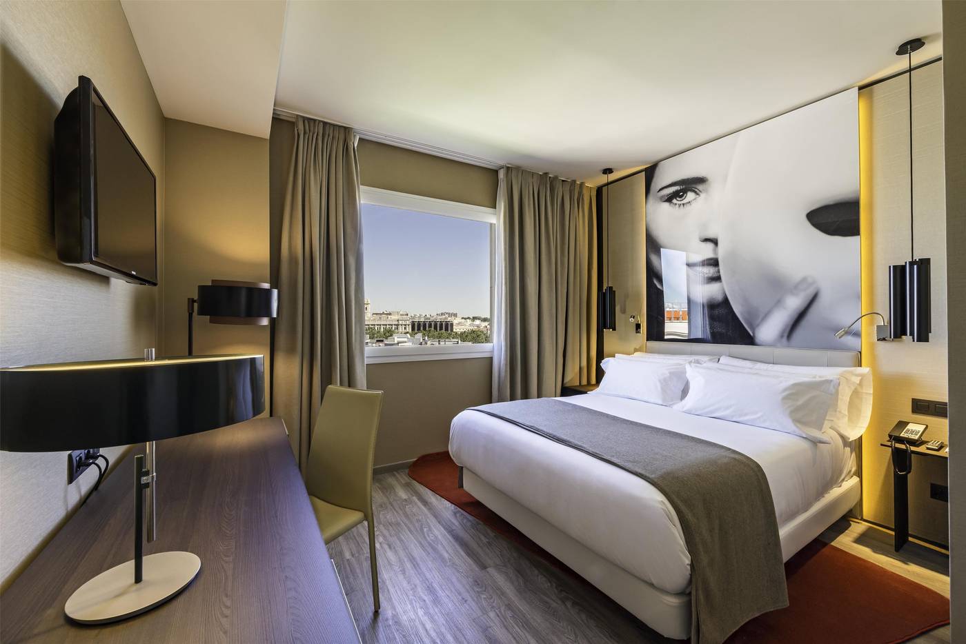 NH-Collection-Madrid-Suecia-Room-28