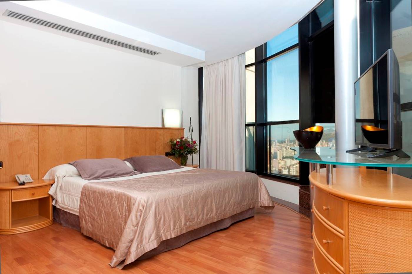 Gran-Hotel-Bali-Room-37