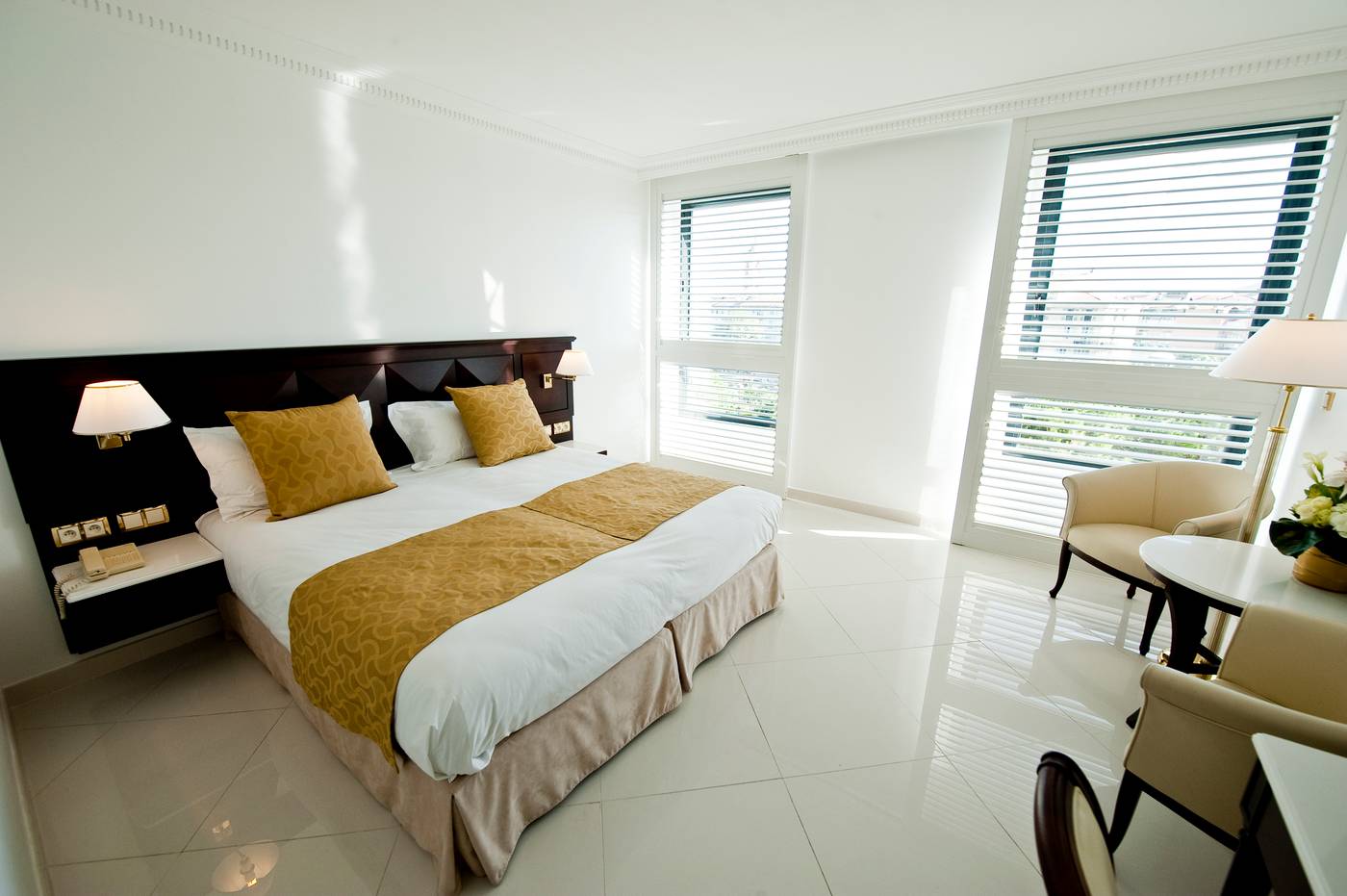 Aston-La-Scala-Room-26