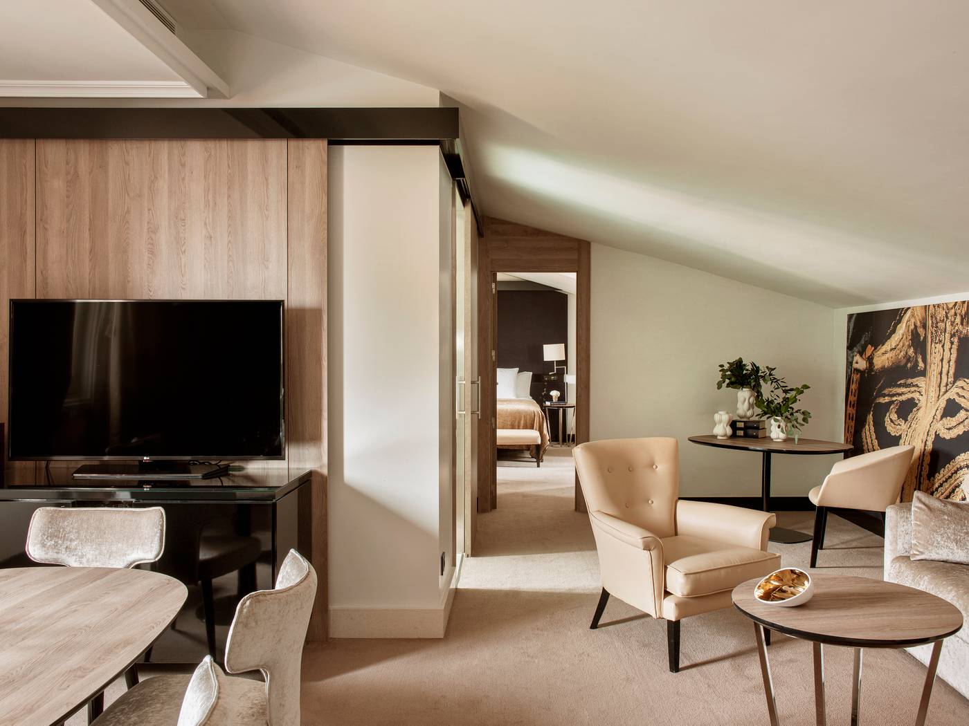 Gran-Melia-Palacio-de-los-Duques-Room-54