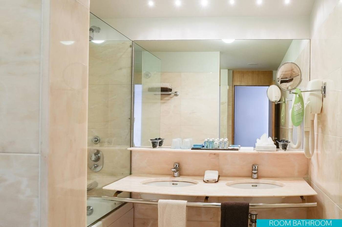 Vidamar-Resort-Madeira-Room-31