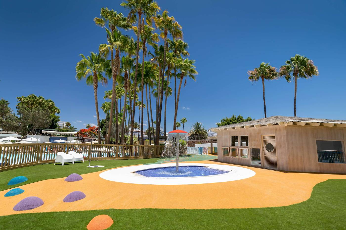 Barcelo-Margaritas-Sports-and-Entertainment-33