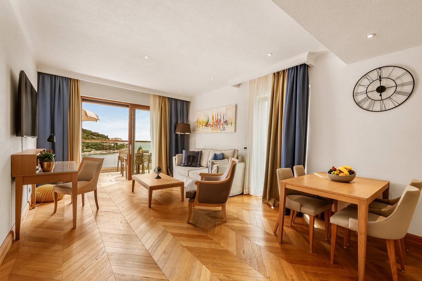 Villa-Malo-More-Room-15