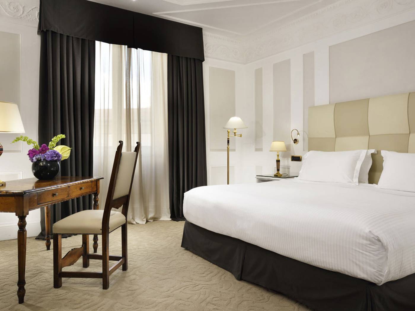 Splendide-Royal-Room-27