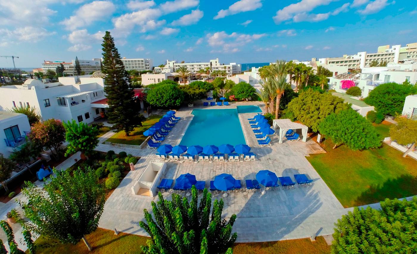 Aliathon-Aegean-Pool-5