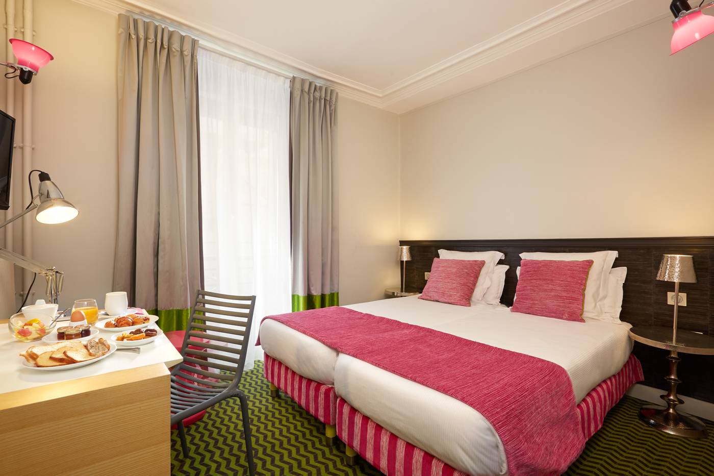 Antin-Trinite-Room-4