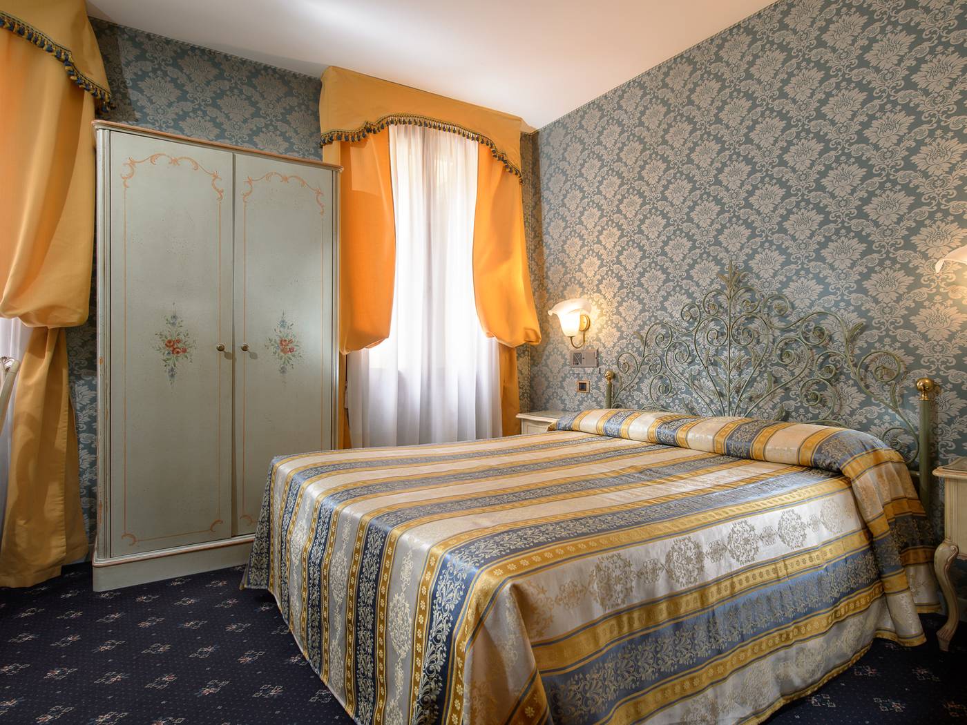 Hotel-Santa-Marina-Room-22