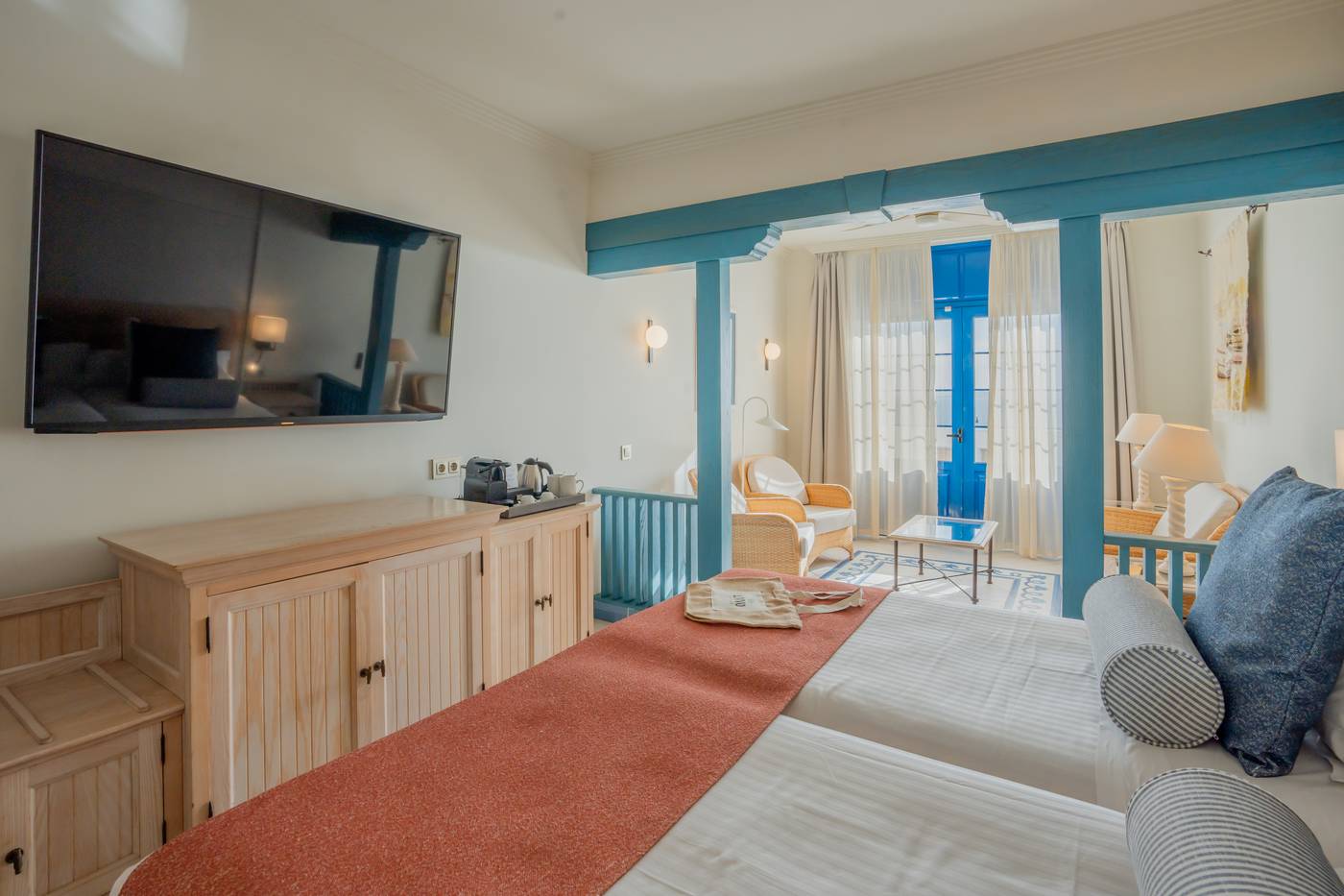 Hotel-LIVVO-Volc--n-Lanzarote-Room-45