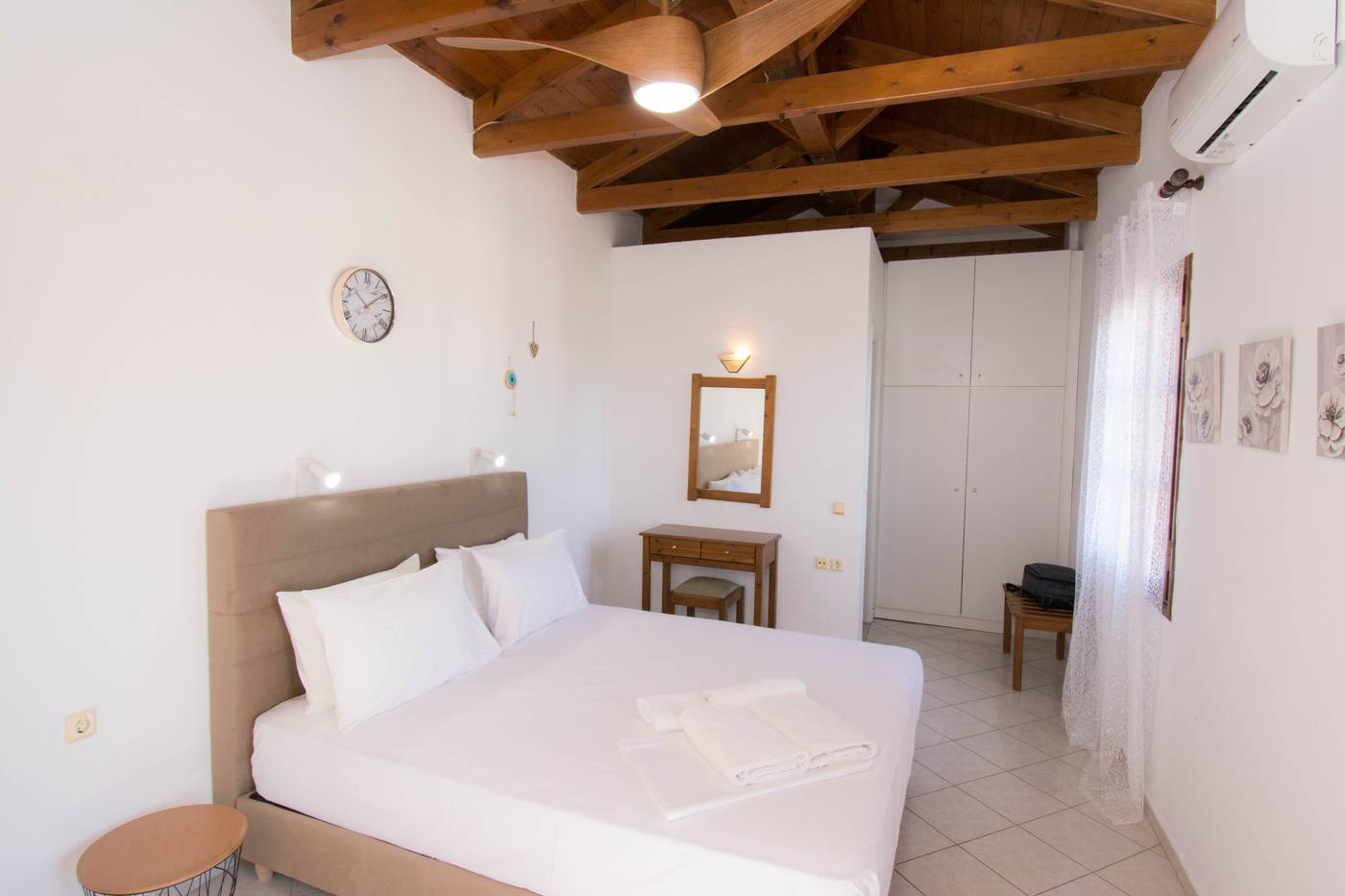 Rena-Apartments-Room-20