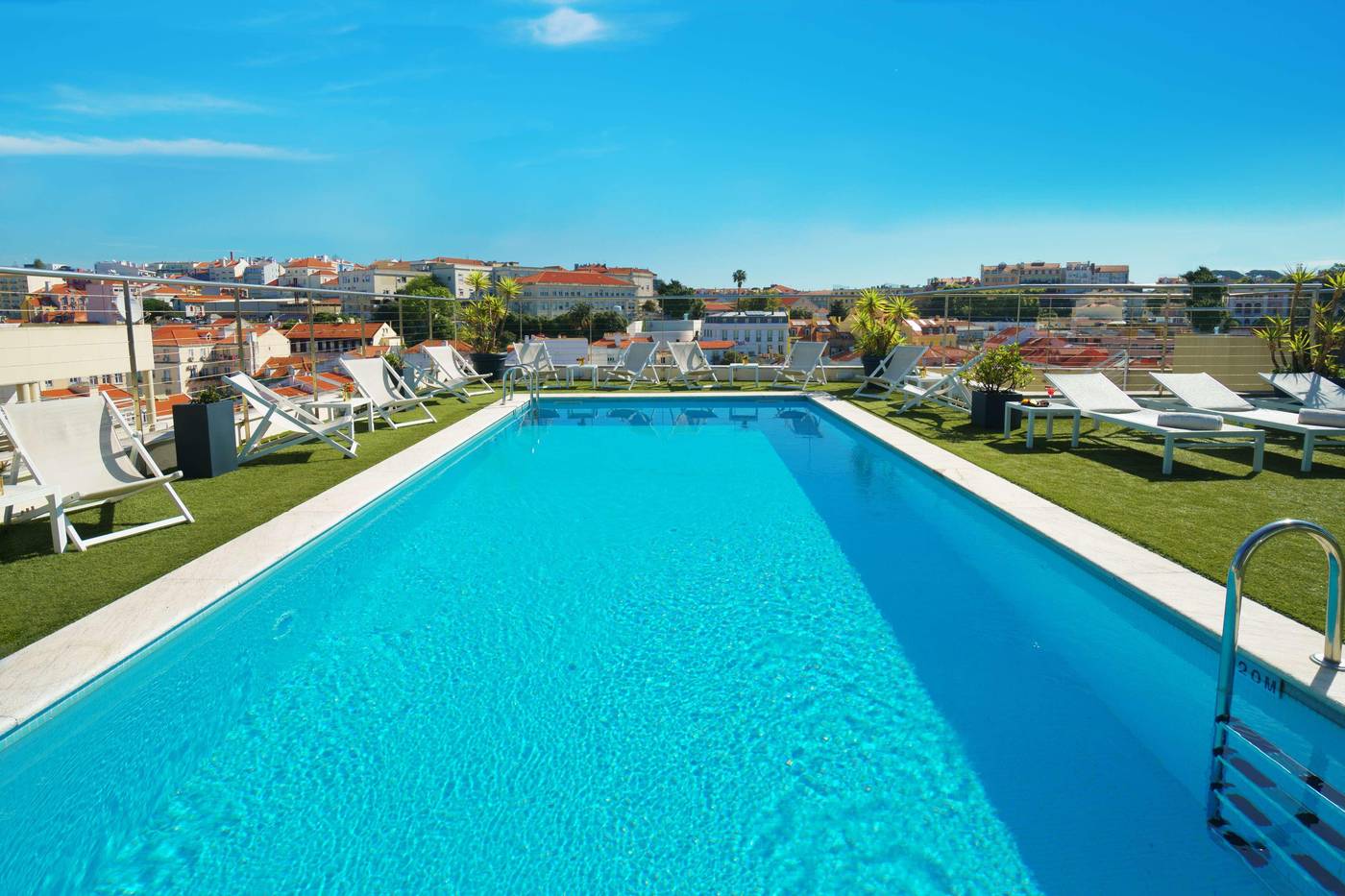 NH-Liberdade-Pool-58