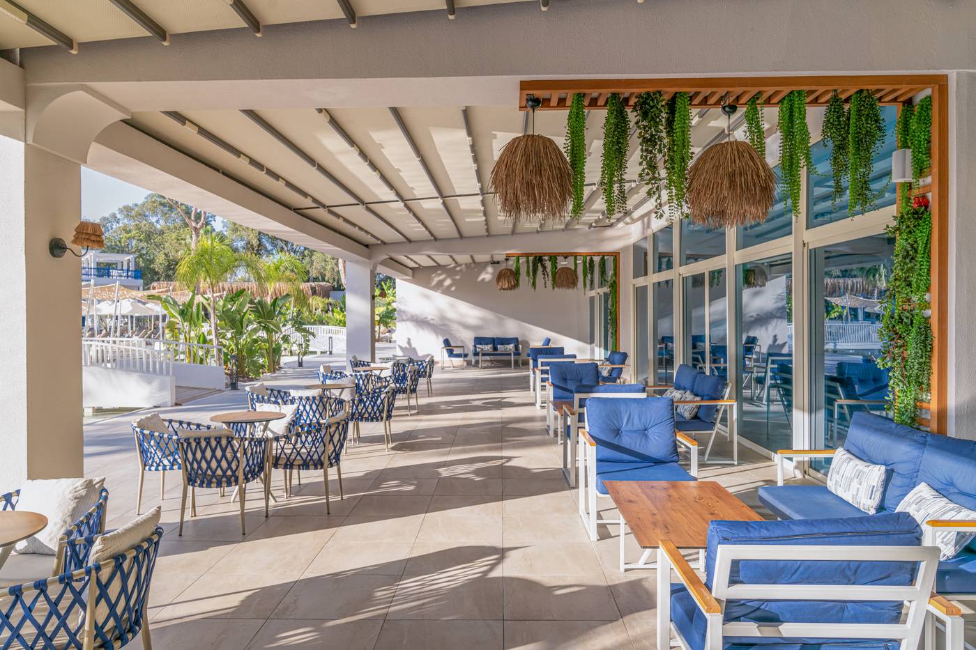 Berry Blue Hotel