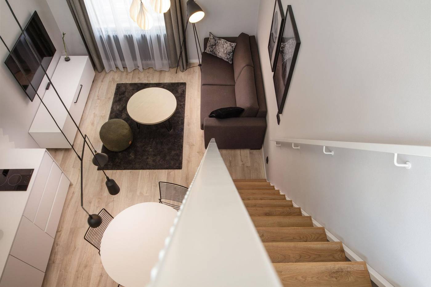 OREA-Place-Seno-Room-27