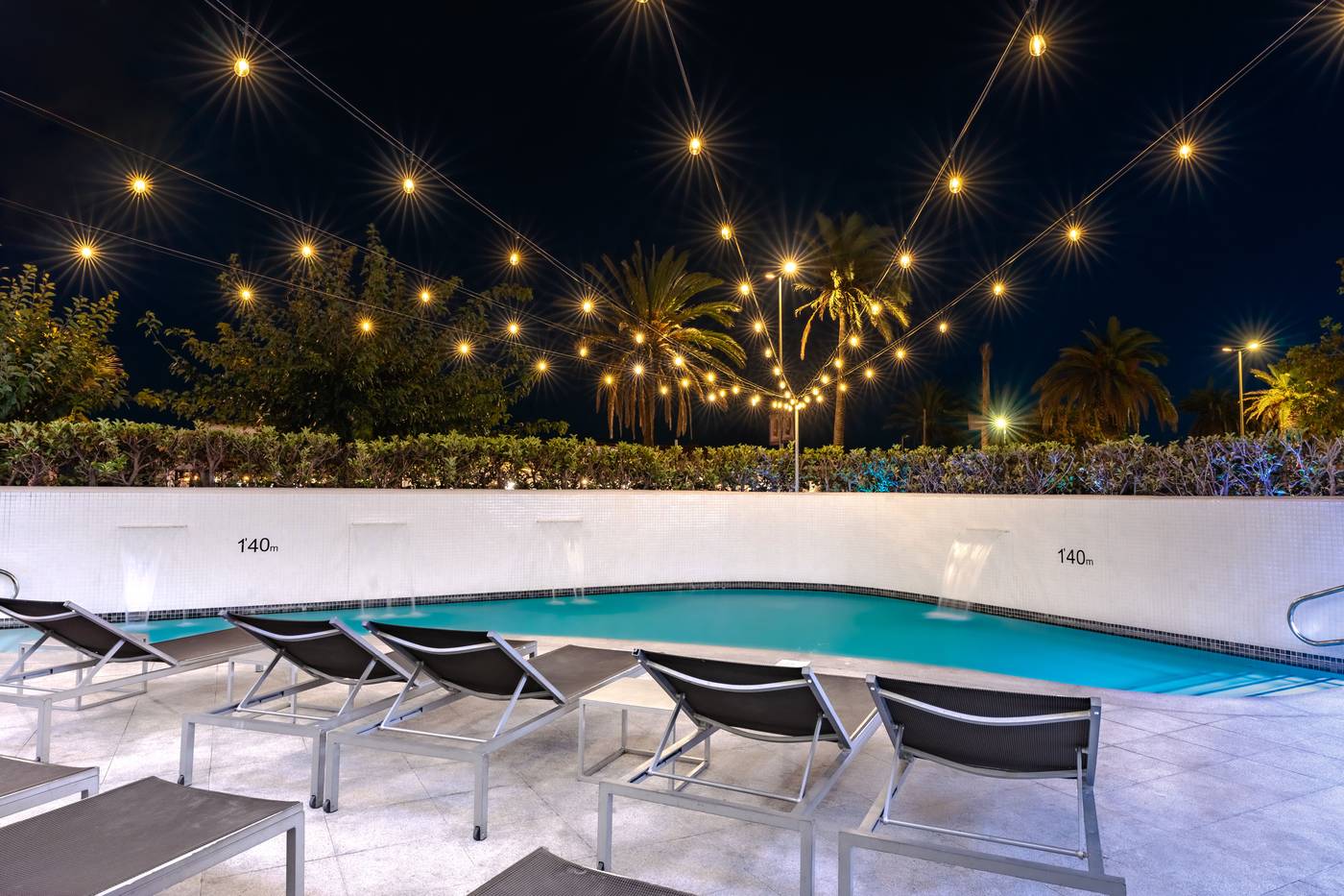 Calipolis-Hotel-Pool-15