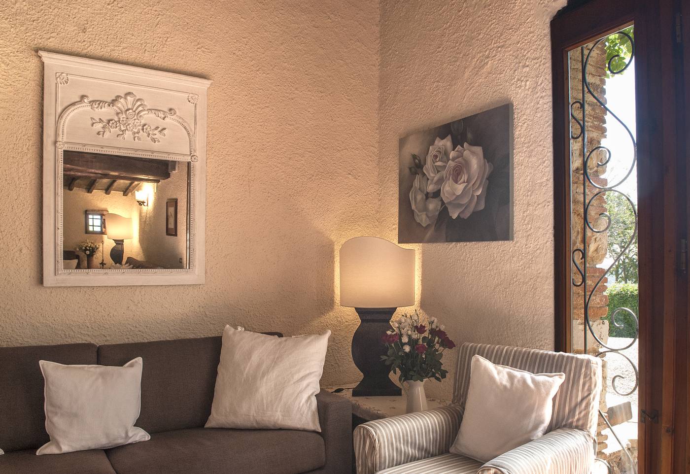 Colle-Etrusco-Salivolpi-Lobby-8