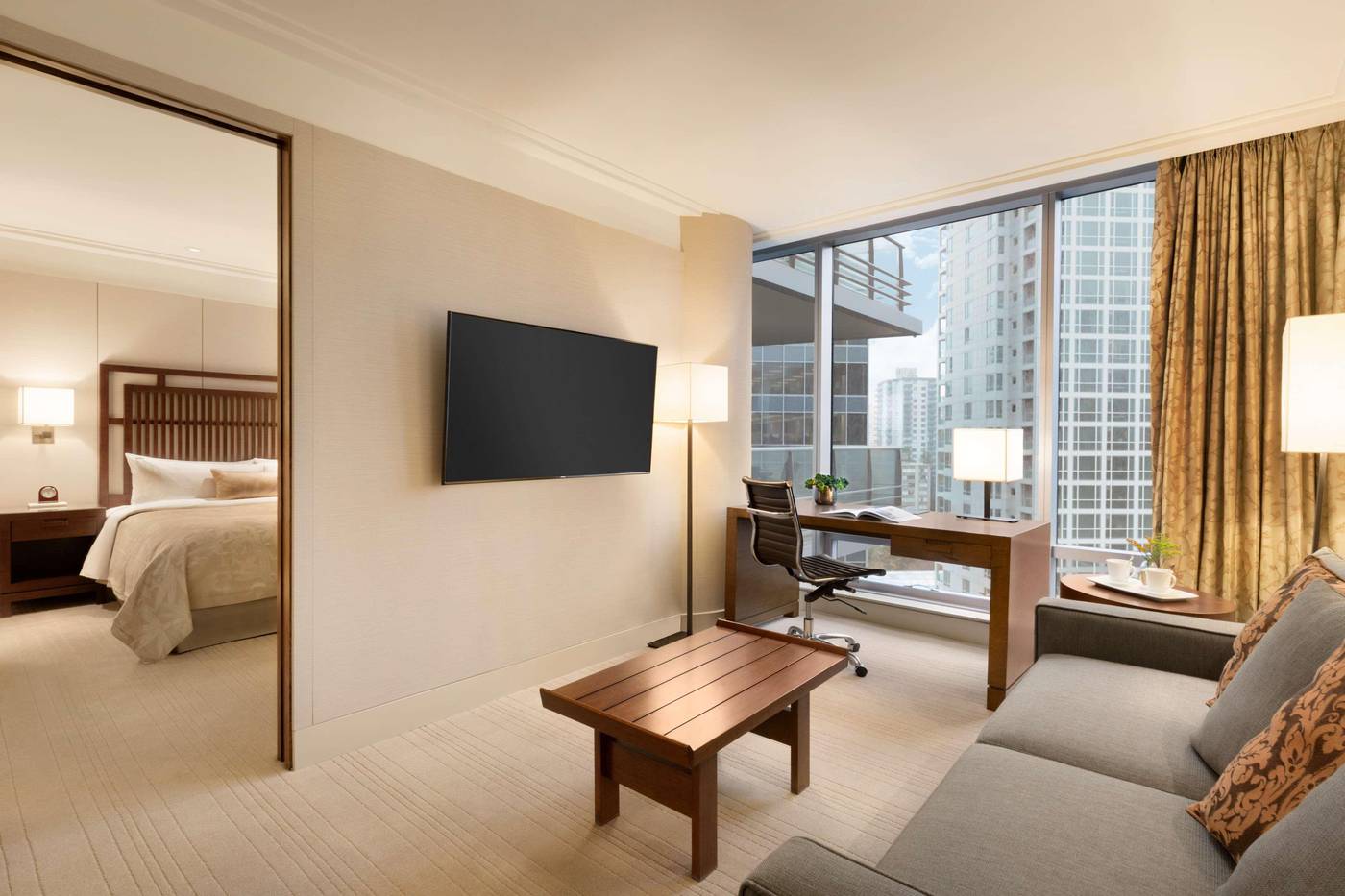 Shangri-La-Vancouver-Room-8