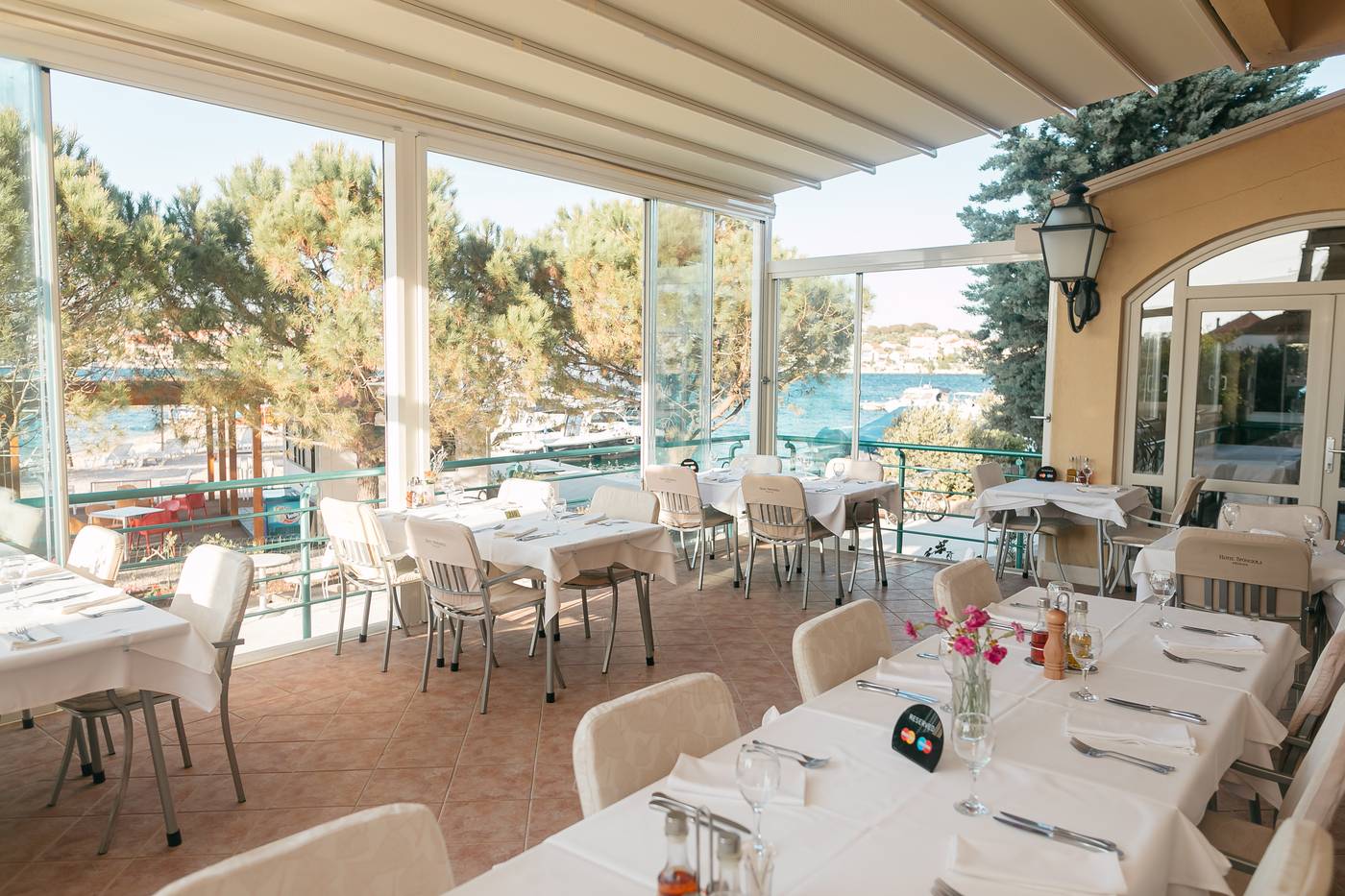 Spongiola-Terrace-75