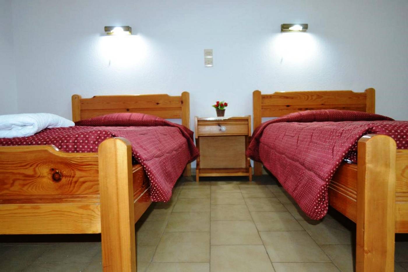 Koskinas-Apartments-Room-8