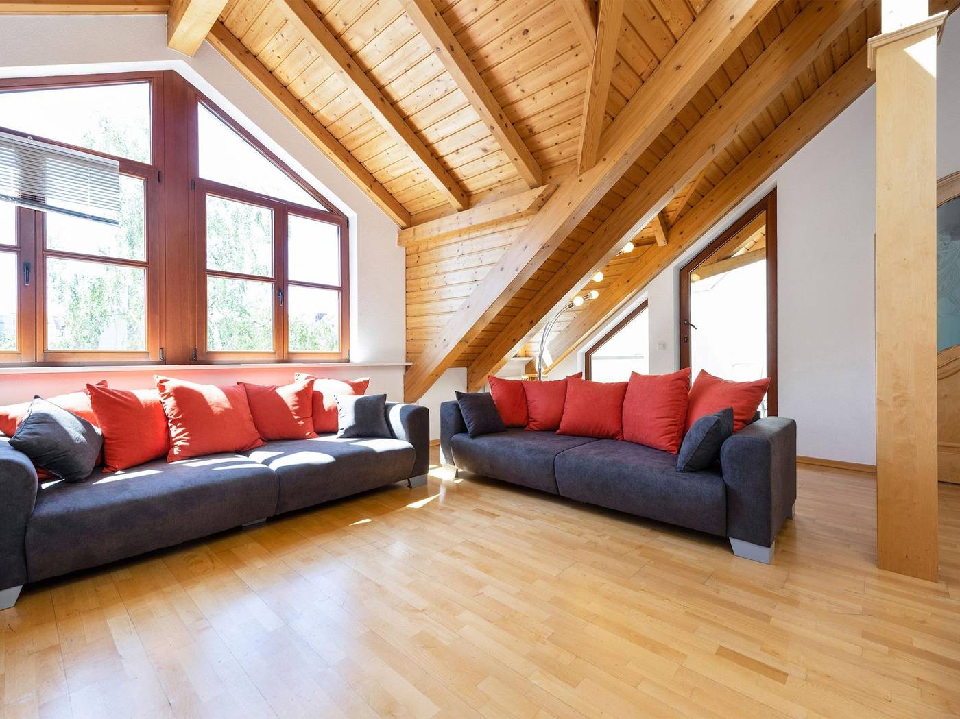 Hotel-Bohemia-By-Vivere-Stays-Room-6