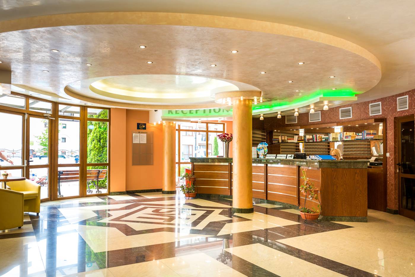 Sunny-Victory-Apartments-Lobby-50