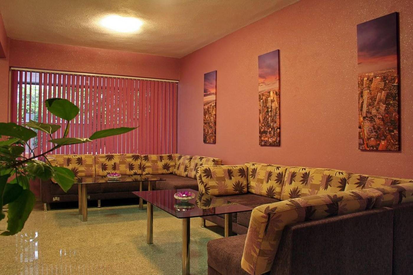 Brod-Bulgaria-SOFIA-Lobby-9