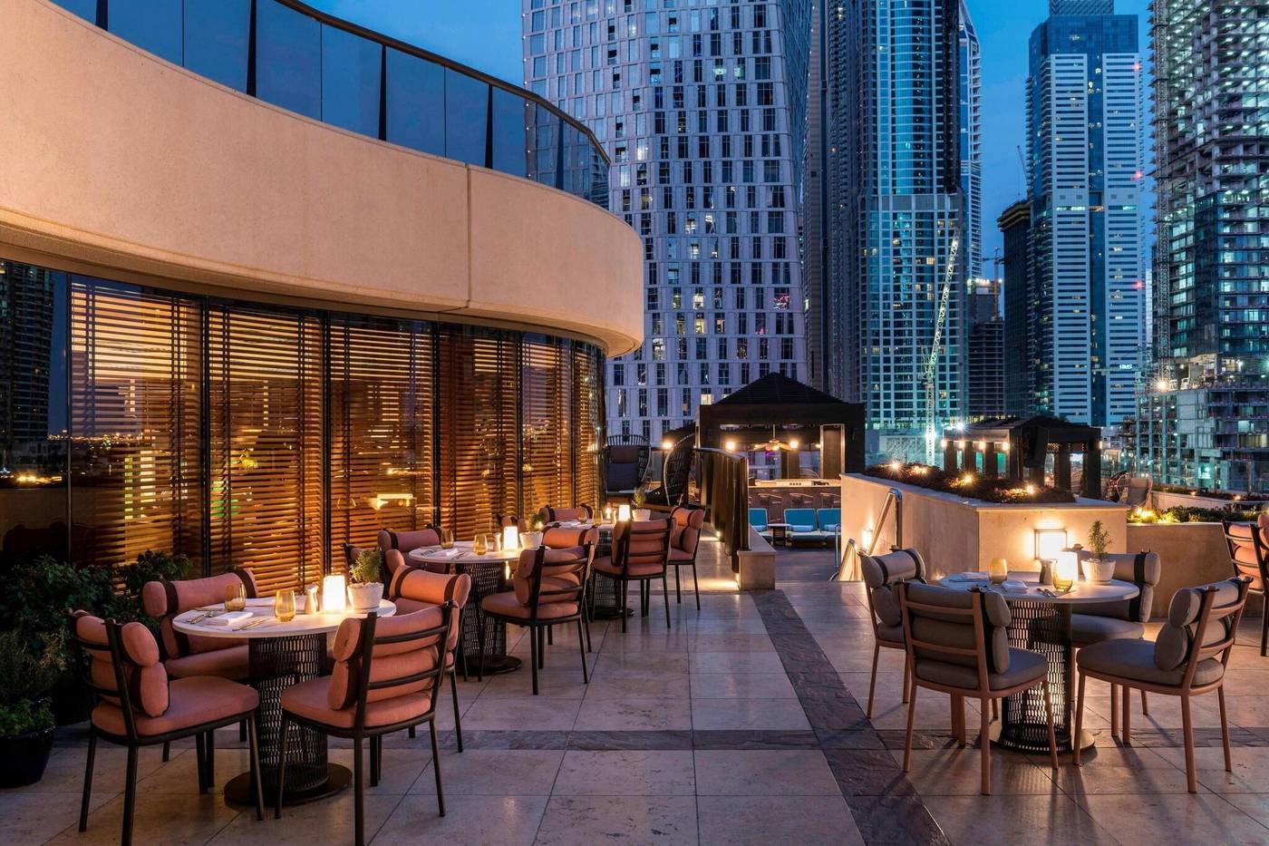 Grosvenor-House-West-Marina-Beach-Restaurant-8