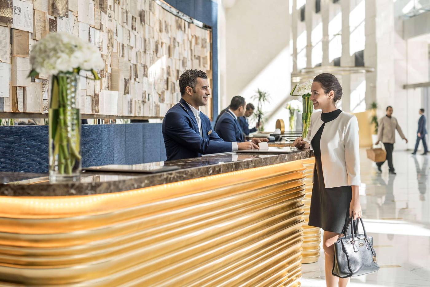 Shangri-la-Hotel-Dubai-Lobby-60