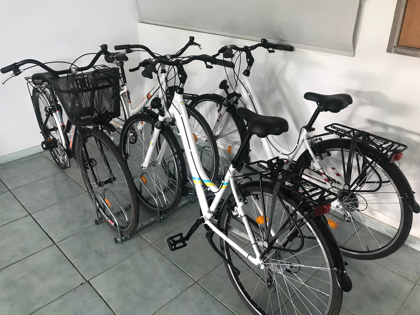 Iakinthos-Tsilivi-Beach-Sports-and-Entertainment-72