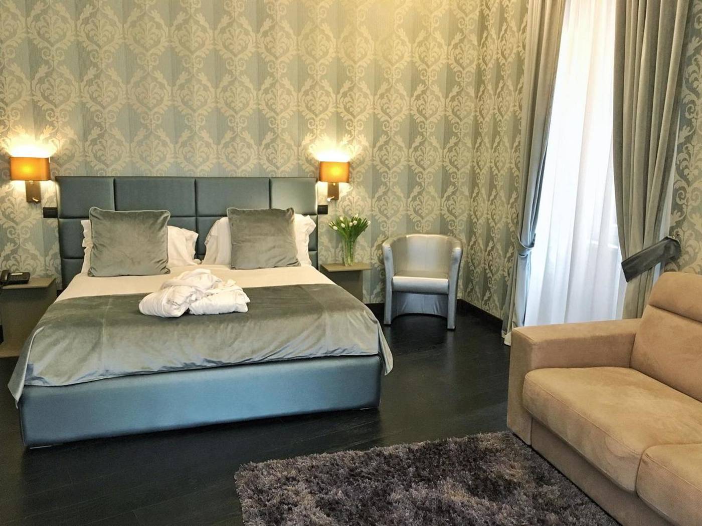 Via-Veneto-Suites-Room-23