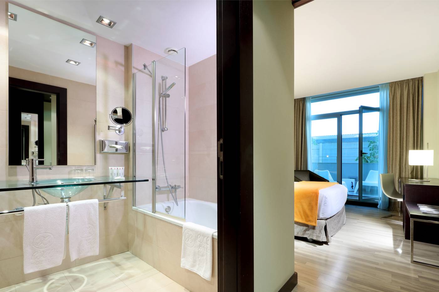 NH-Puerto-de-Sagunto-Room-33