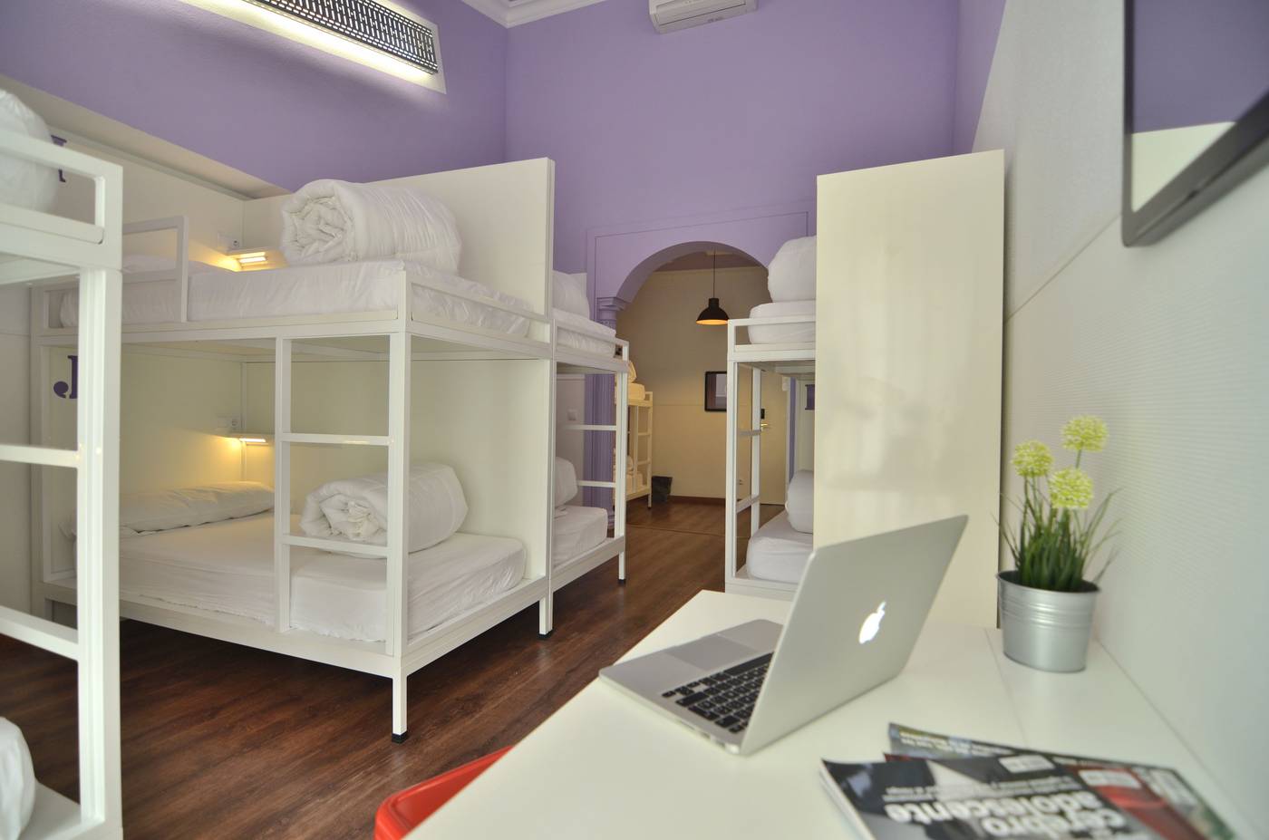 Far-Home-Atocha-Room-2